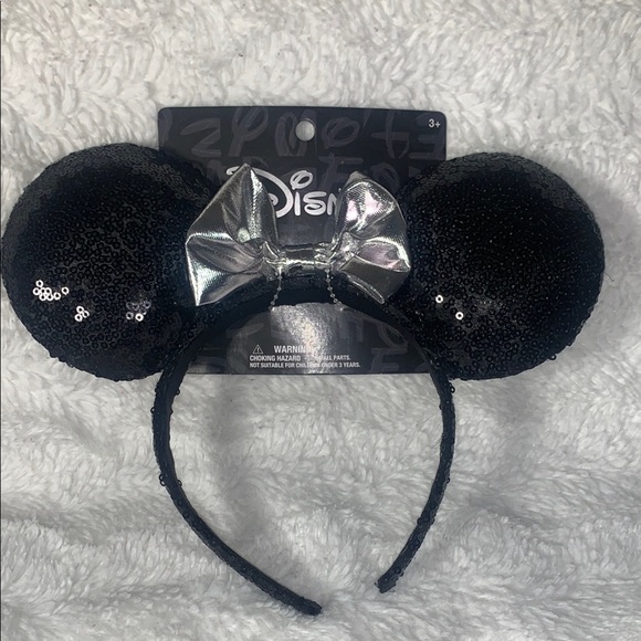 Disney Accessories - Disney Black Sequin Headband with Silver Bow